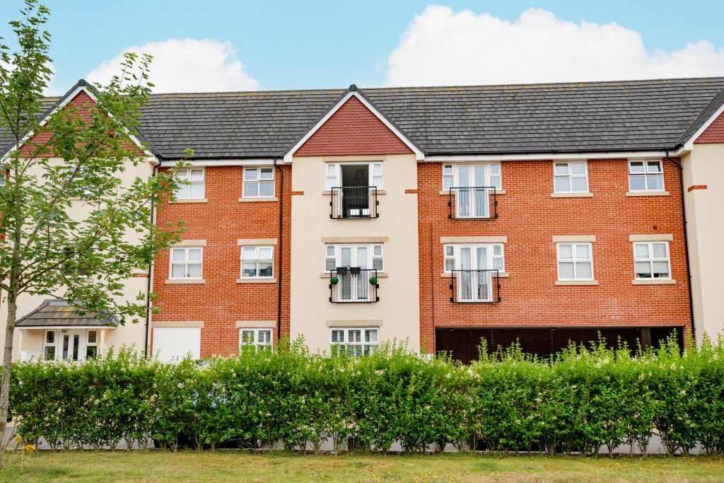 Property photo 1 of 16 695068_1_001