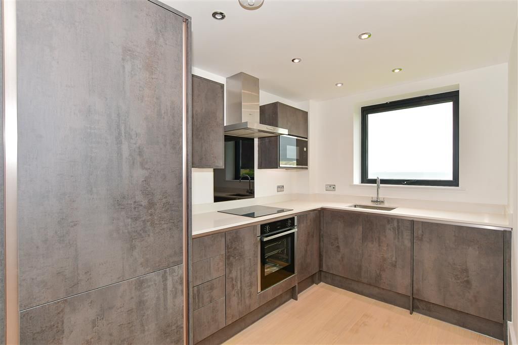 Property photo 1 of 13 Kitchen