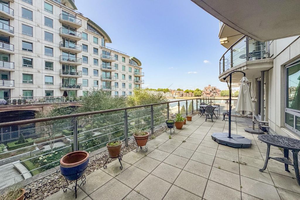 Property photo 1 of 24 Fh2Ft (10).Jpg