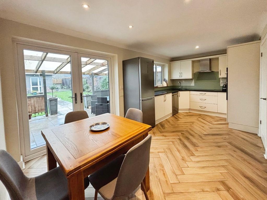 Property photo 3 of 20 824Db2B3-Image00051.Jpeg