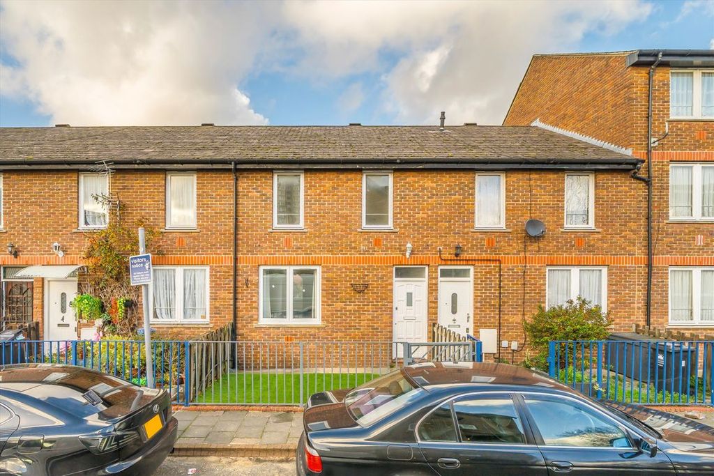 Property photo 1 of 9