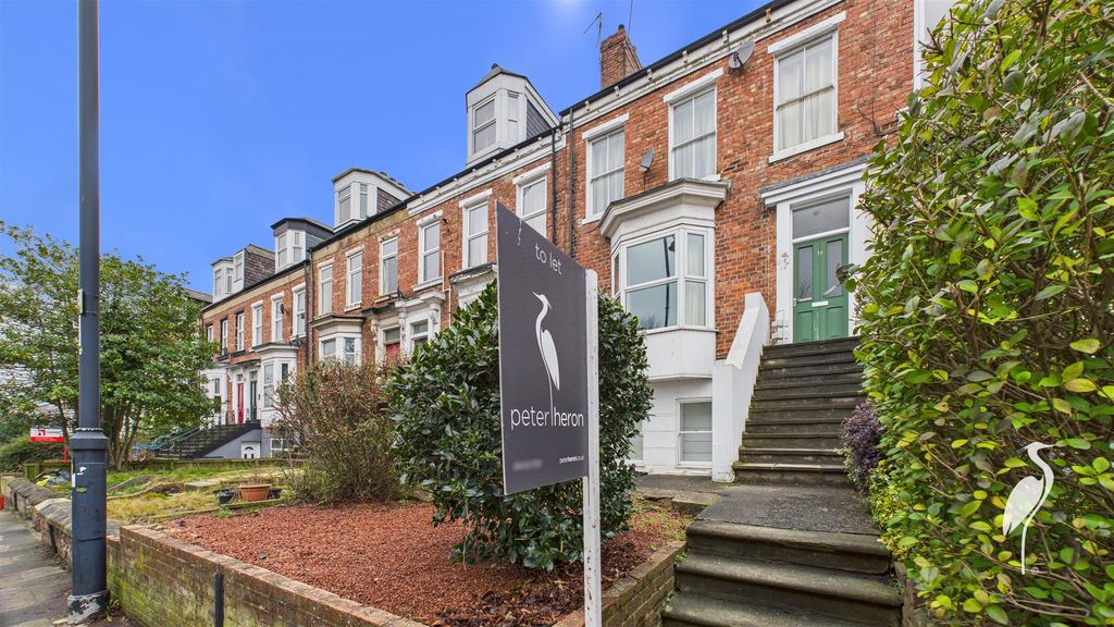 Property photo 1 of 11 Front External