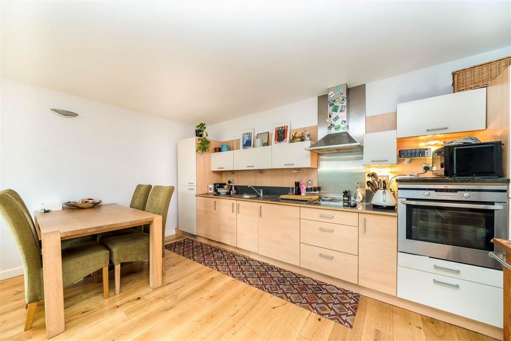 Property photo 2 of 5