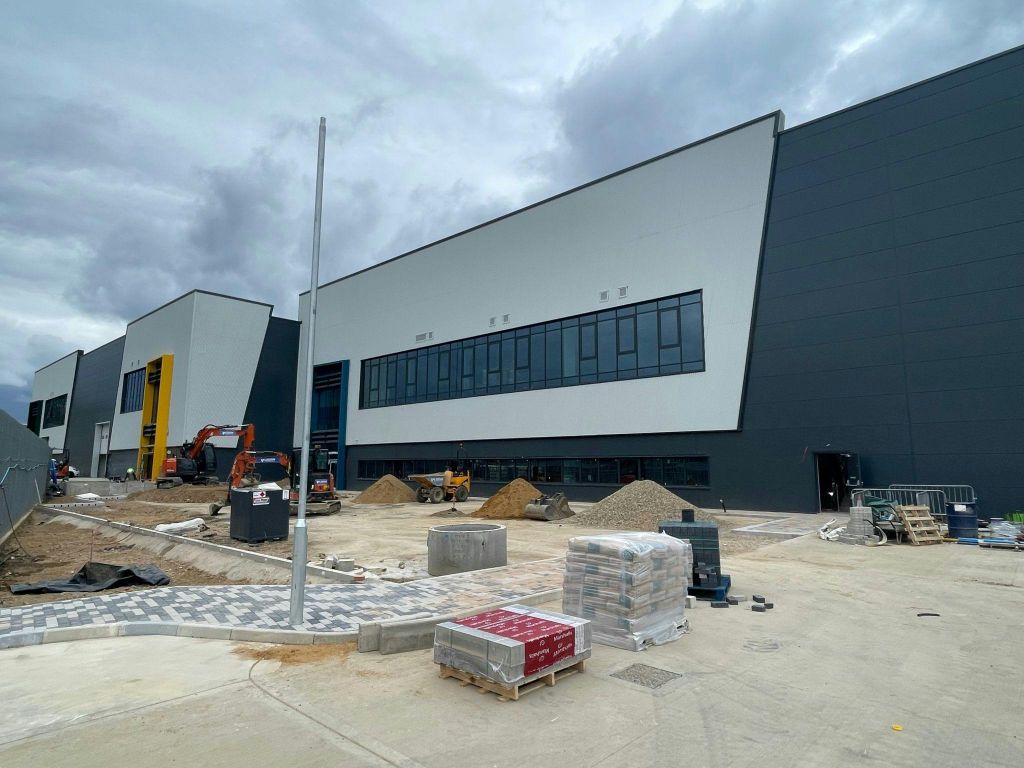 Property photo 3 of 9 1758875612929.Jpeg