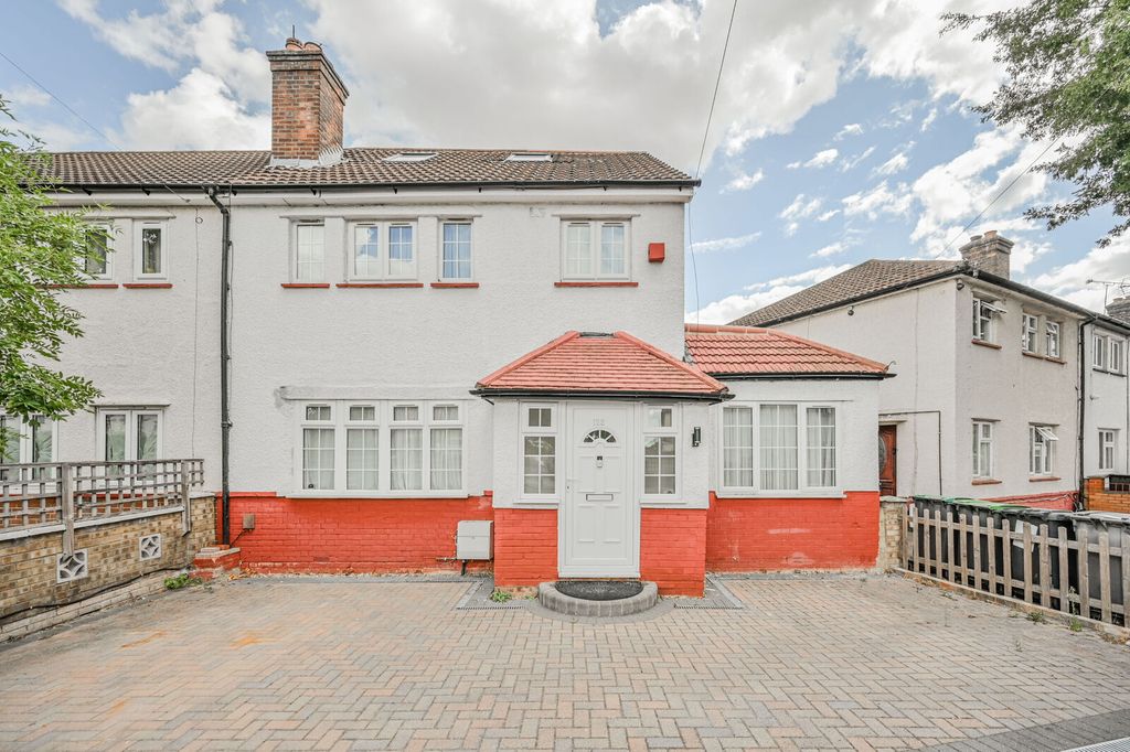 Property photo 1 of 9