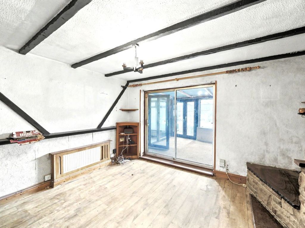Property photo 3 of 20