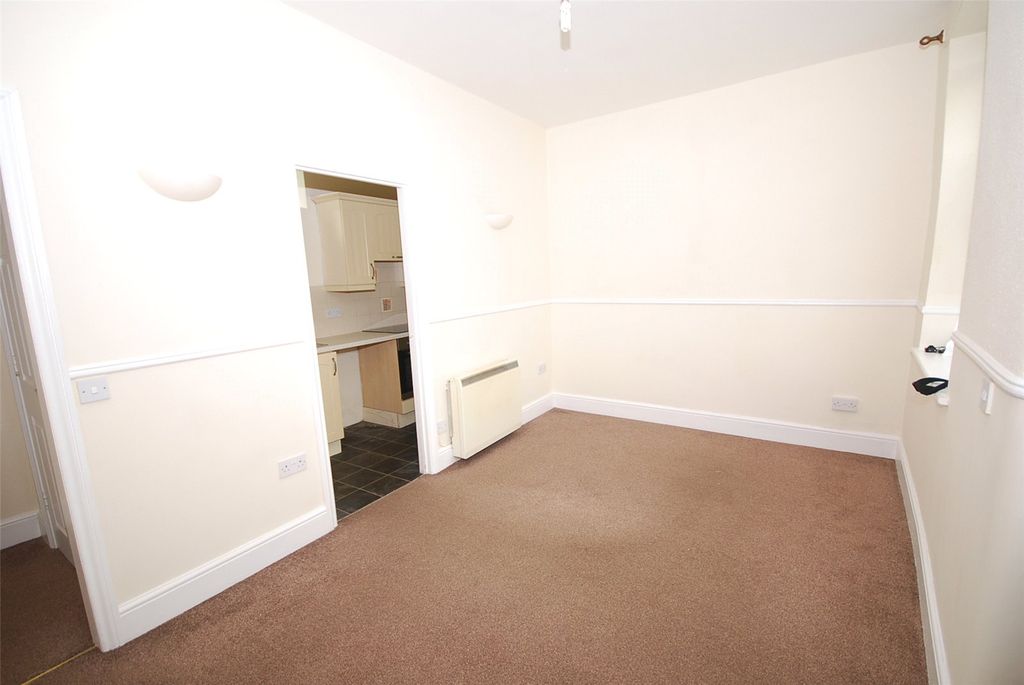 Property photo 2 of 5 Picture No. 08