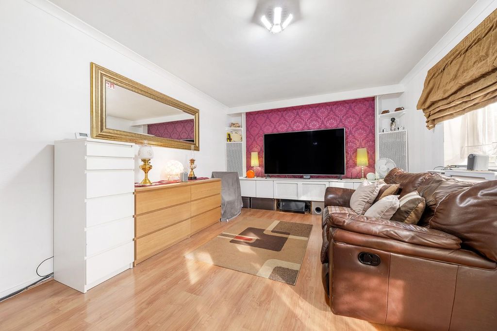 Property photo 3 of 16 Reception (2).Jpg