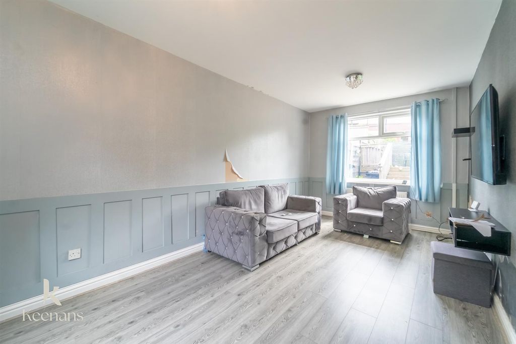 Property photo 2 of 20 Pendle-1.Jpg