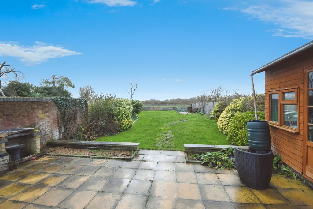 Property photo 3 of 25