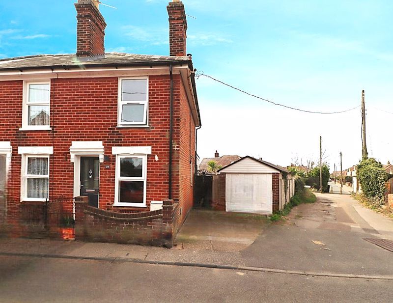 Property photo 1 of 17 Chapel Road