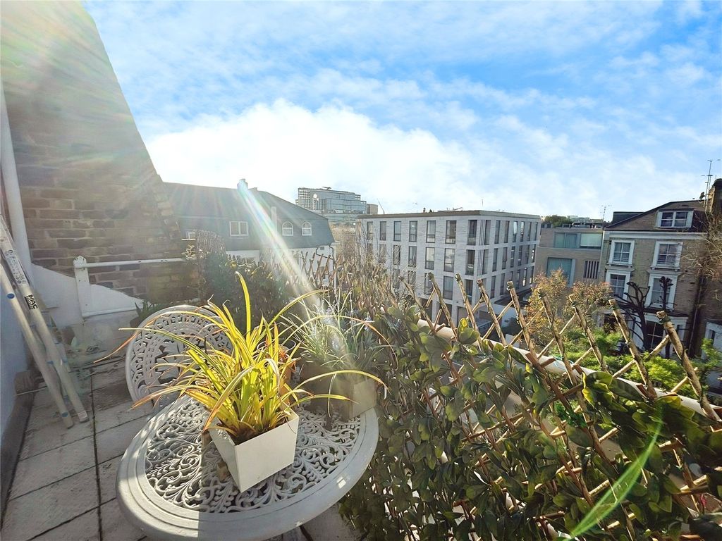 Property photo 3 of 9 Picture No. 37