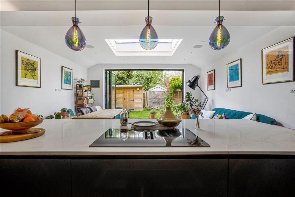 Property photo 3 of 17