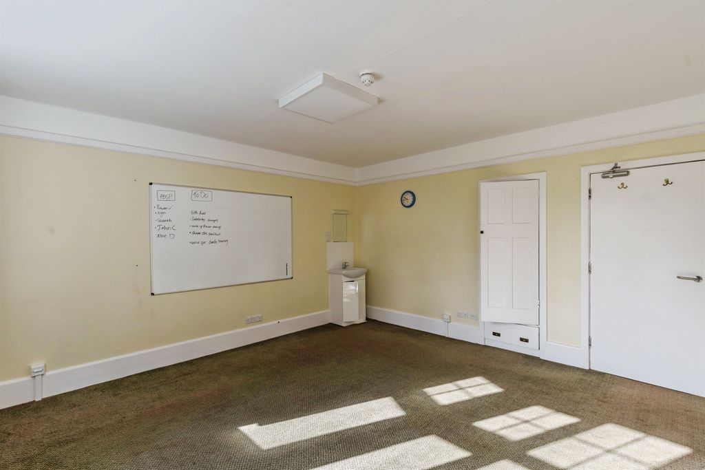 Additional image 16 of 6 bed detached house for saleSt. Piers Lane, Lingfield RH7