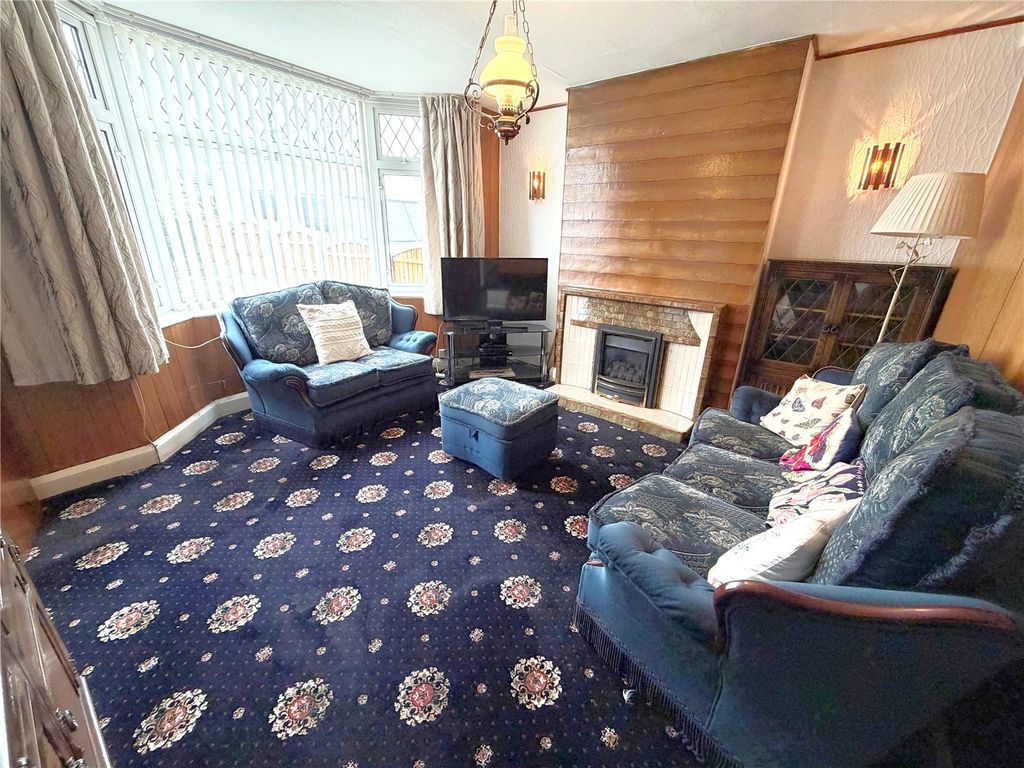 Property photo 2 of 21 Picture No. 04