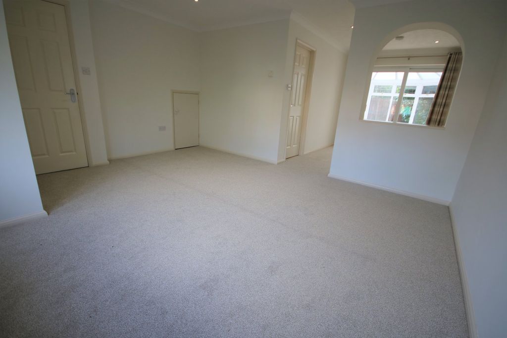 Property photo 3 of 10 Picture No. 13