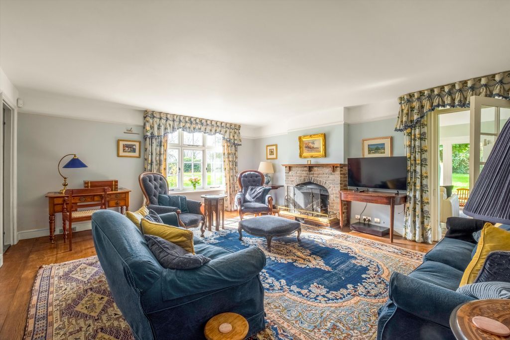 Property photo 3 of 29 Image