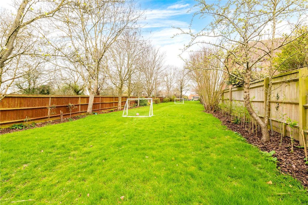 Property photo 3 of 29