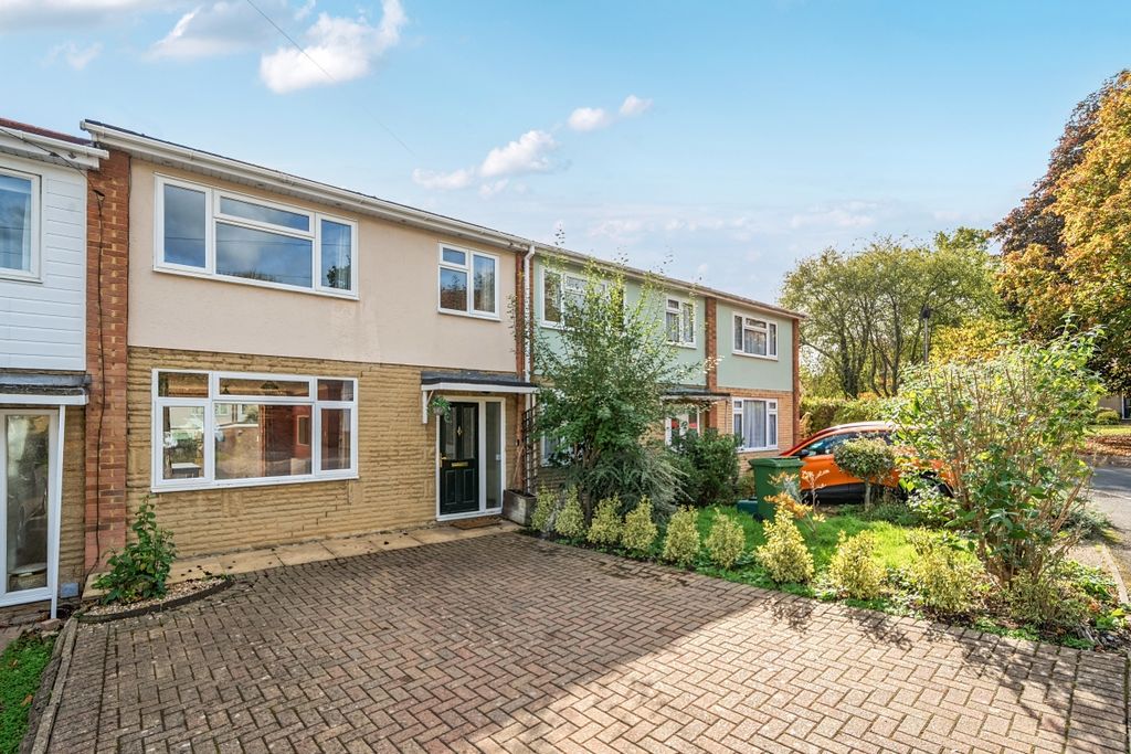 Property photo 1 of 10 1535341-1-1A13A8E...