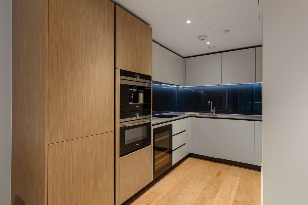 Property photo 3 of 15 094A7006