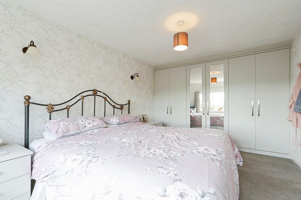Additional image 9 of 4 bed detached house for saleScott Lane, Riddlesden, Keighley BD20