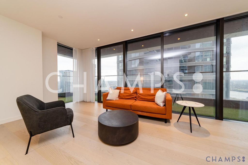 Property photo 3 of 17 Gallery