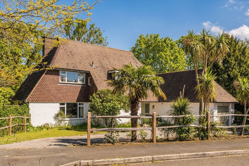 Property photo 1 of 10