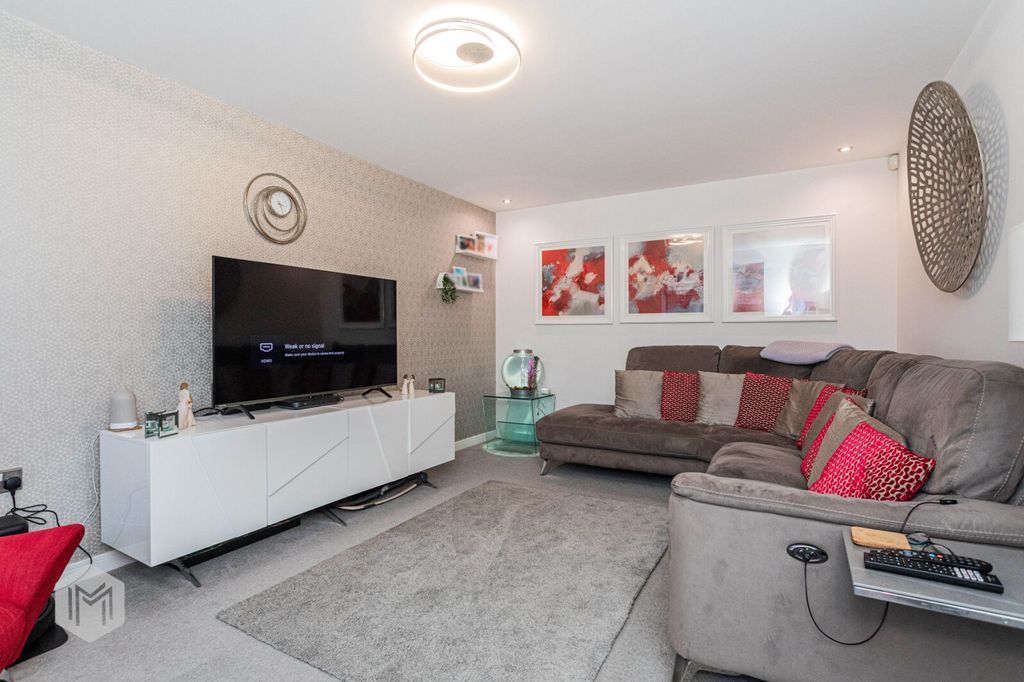 Property photo 2 of 21 Picture No. 05