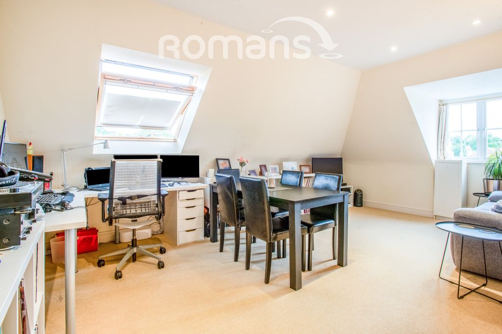 Property photo 3 of 10 Fa681d91-A5Cb-4742-A