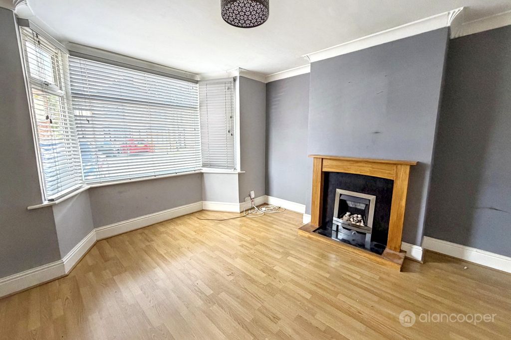 Property photo 3 of 16 5059964