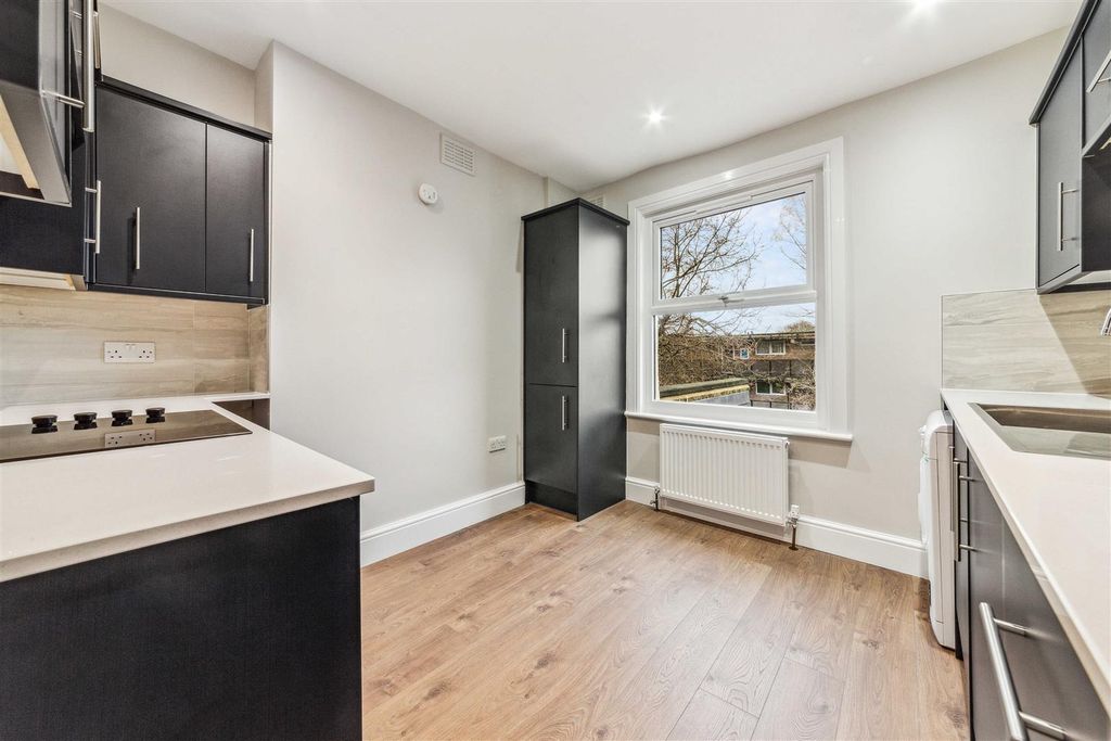 Property photo 3 of 9 1.Jpg