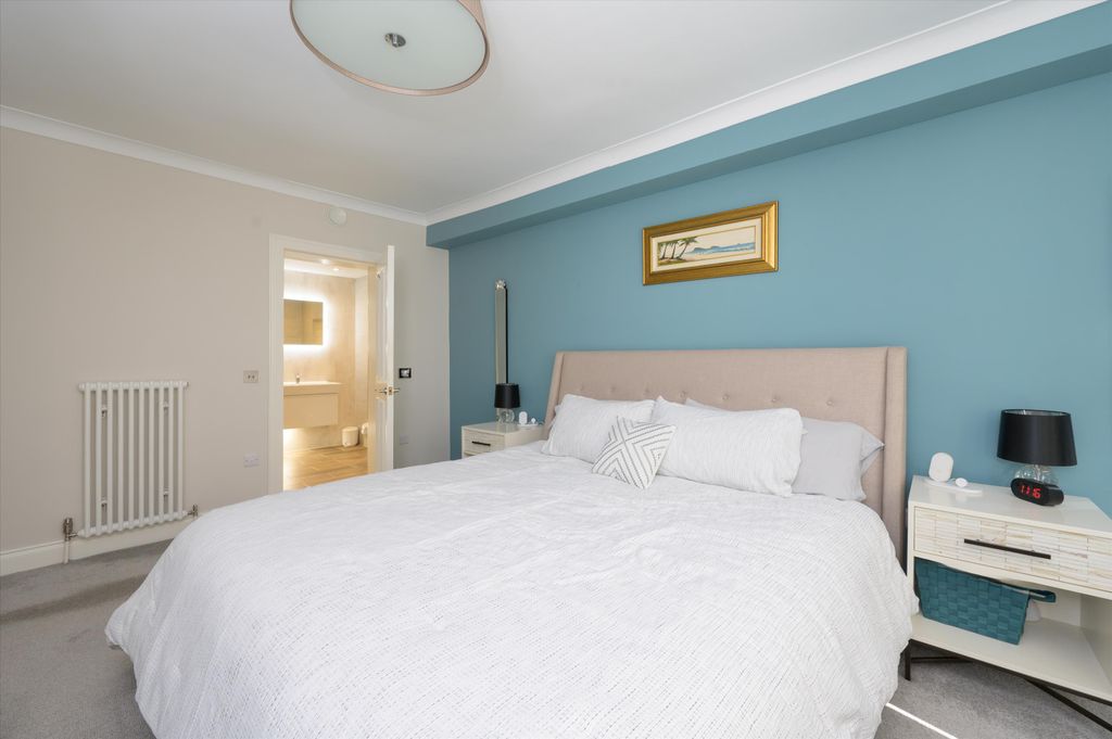Additional image 17 of 4 bed flat for saleGlencairn Crescent, Edinburgh EH12