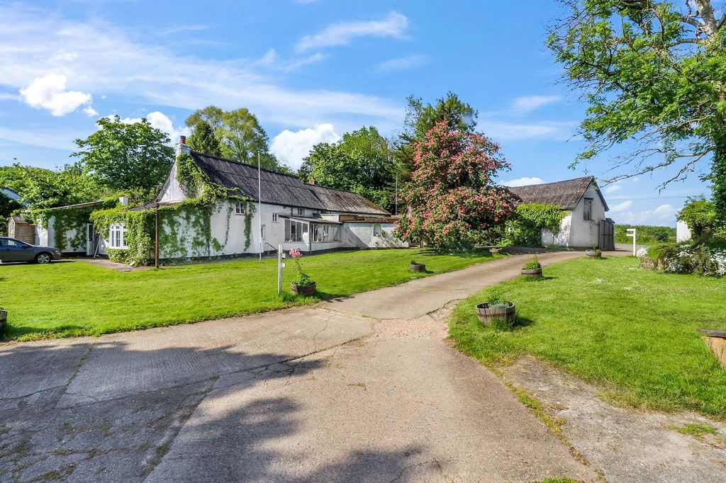 Property photo 1 of 41