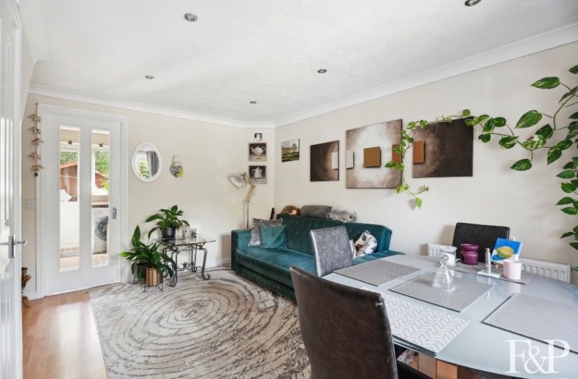 Property photo 3 of 16 4481792