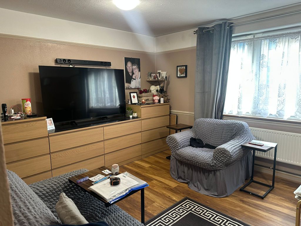 Property photo 3 of 19