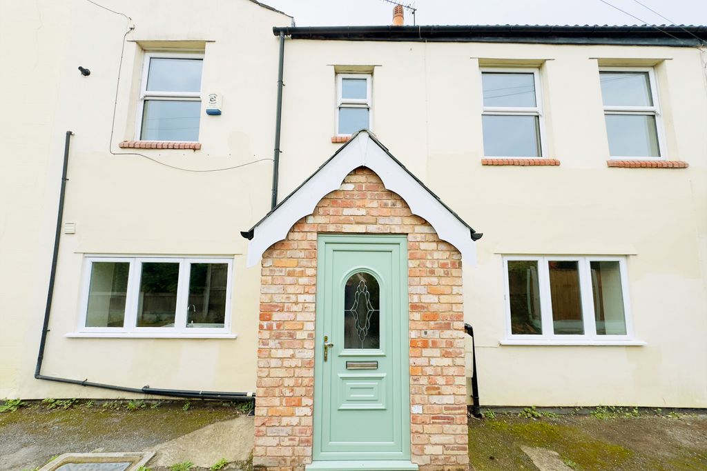 Property photo 1 of 12 Front