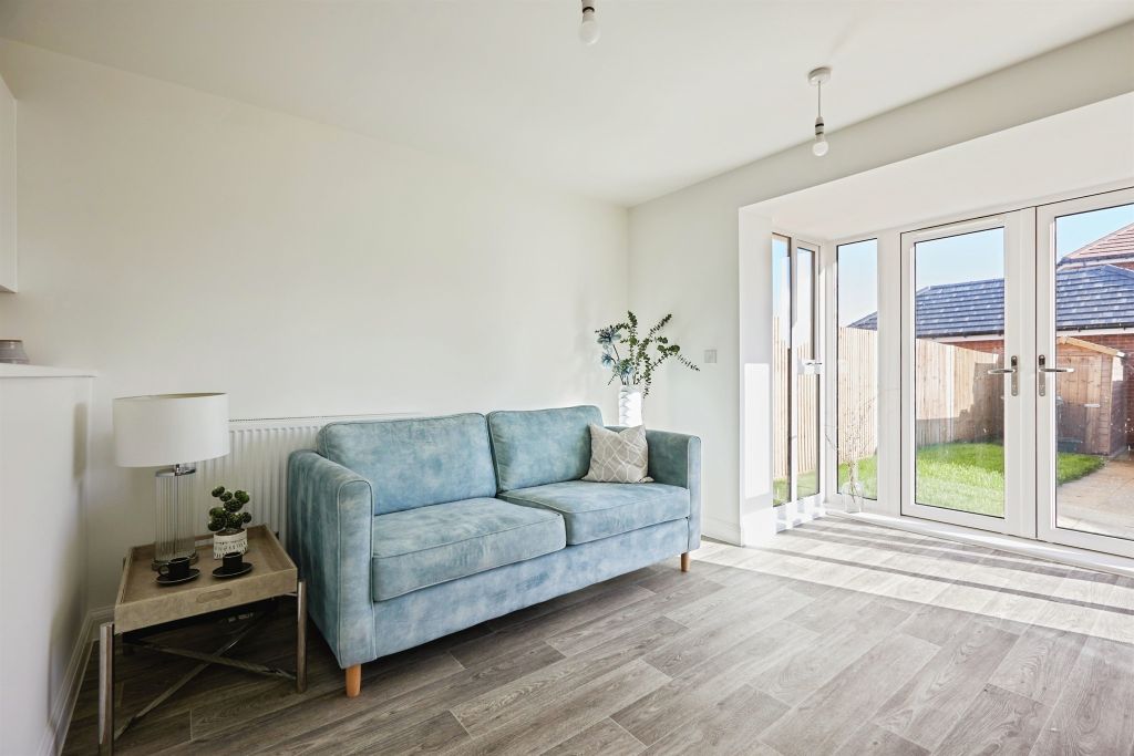 Property photo 3 of 17