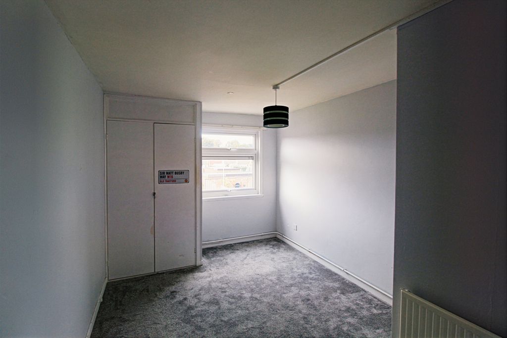 Property photo 1 of 5 1 Bedroom Flat For Sale