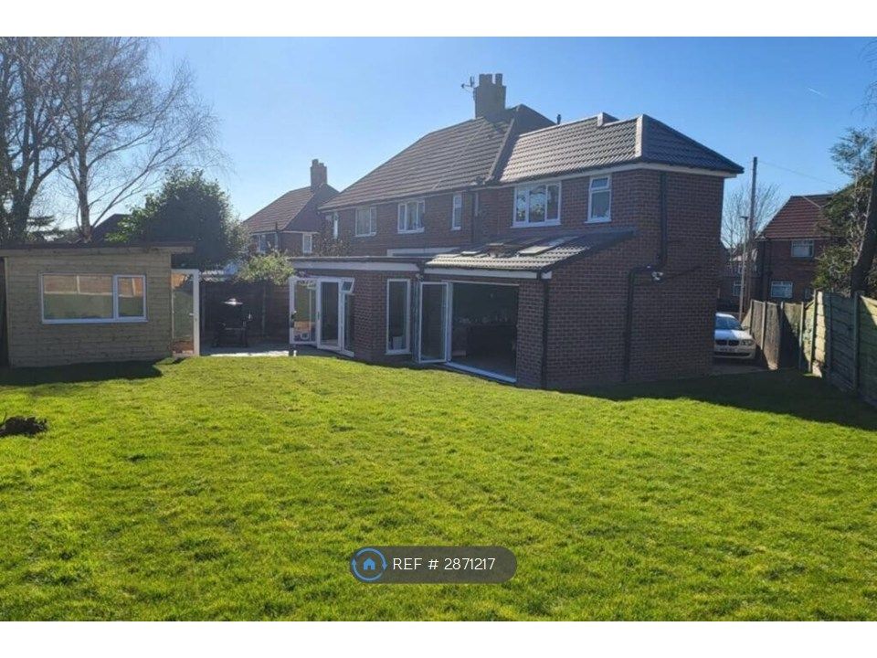 Property photo 1 of 27