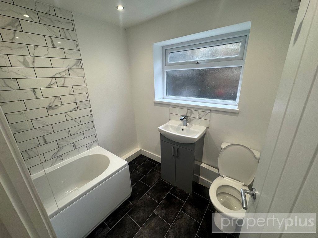 Property photo 3 of 11 Picture No. 04