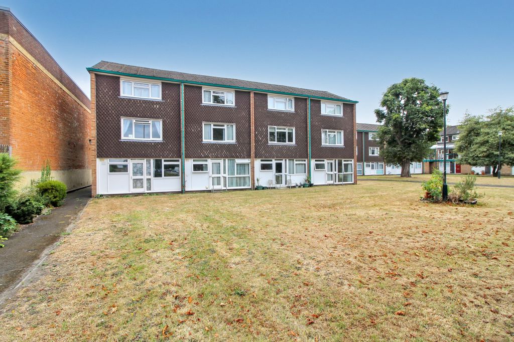 Property photo 1 of 10