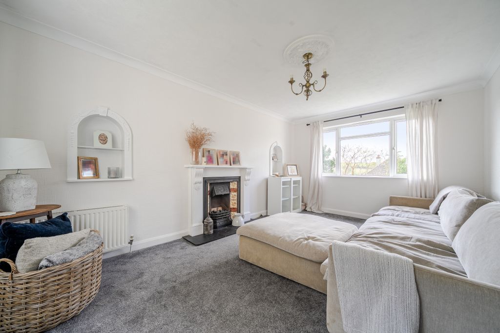 Property photo 3 of 22