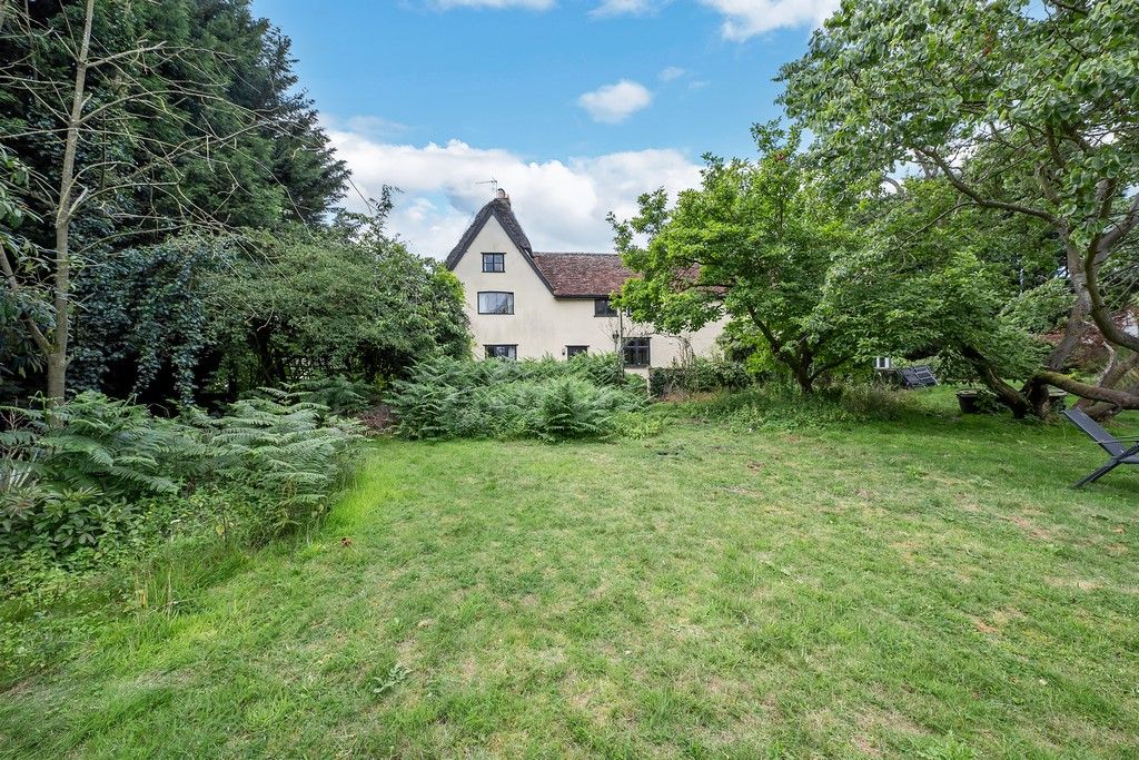 Property photo 2 of 24