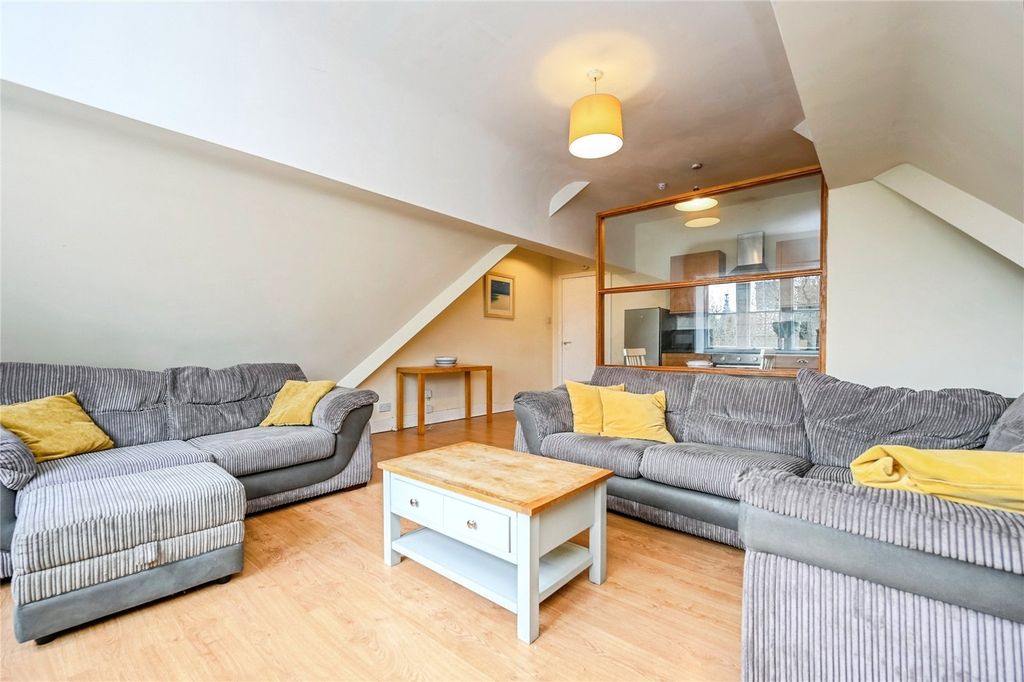Property photo 1 of 17 Picture No. 25