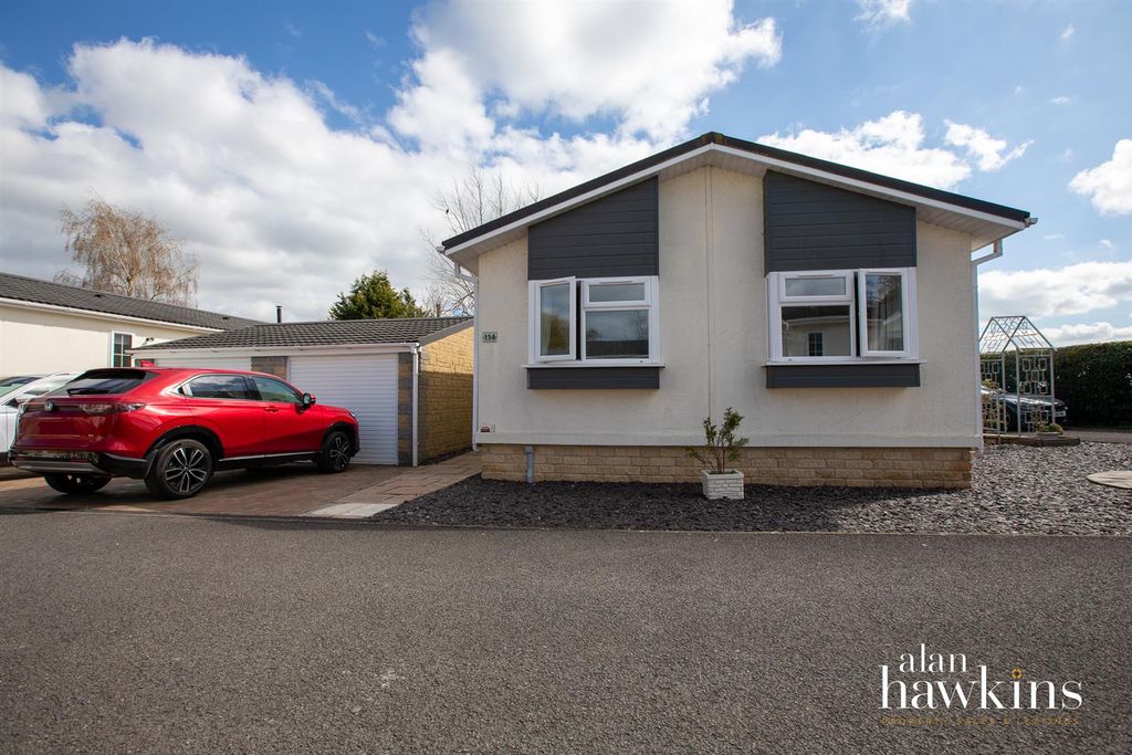 Property photo 3 of 17 3496-4.Jpg