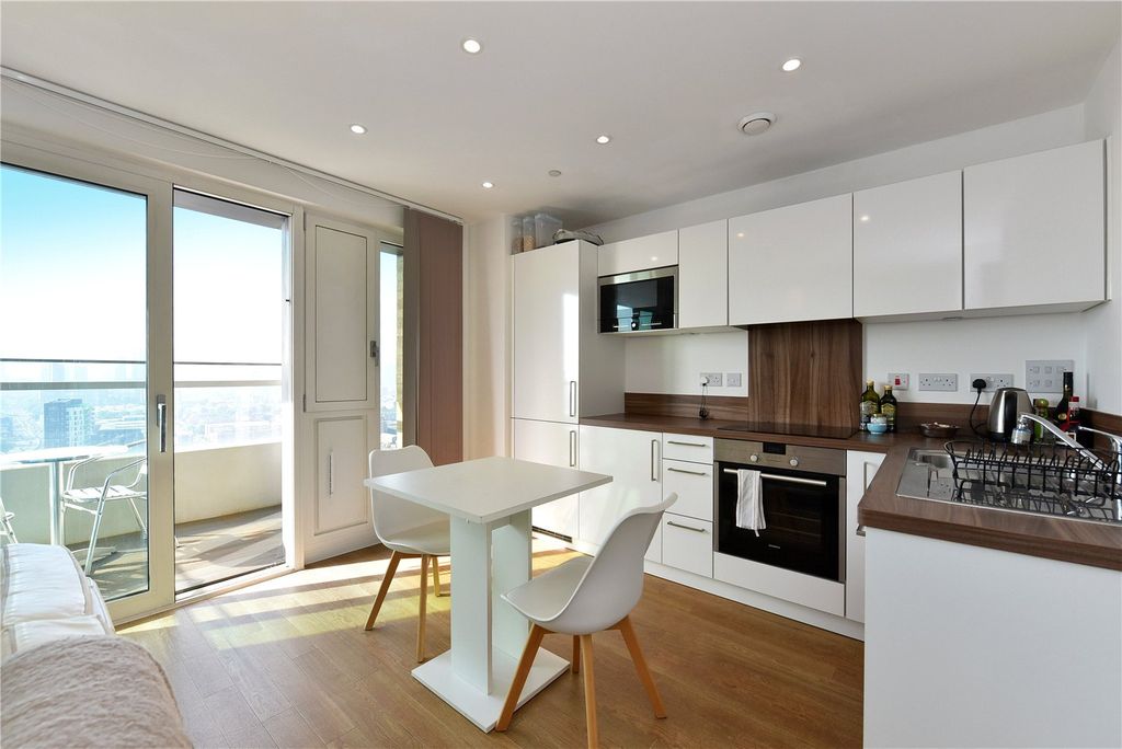 Property photo 2 of 10 Picture No. 08