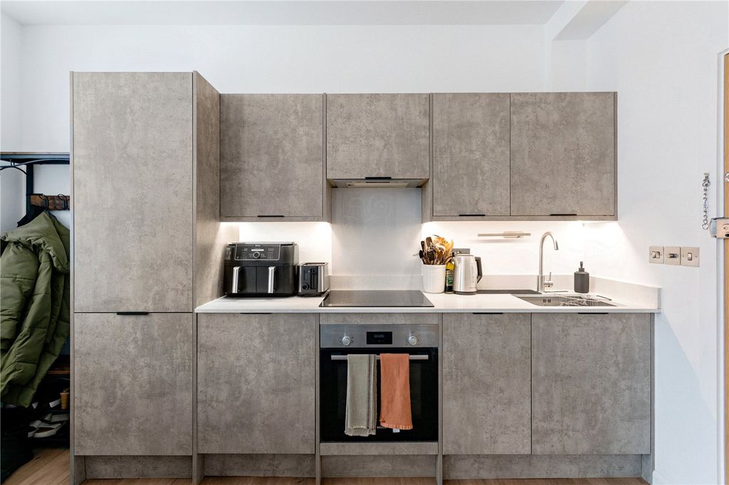 Property photo 3 of 12 Picture No. 09