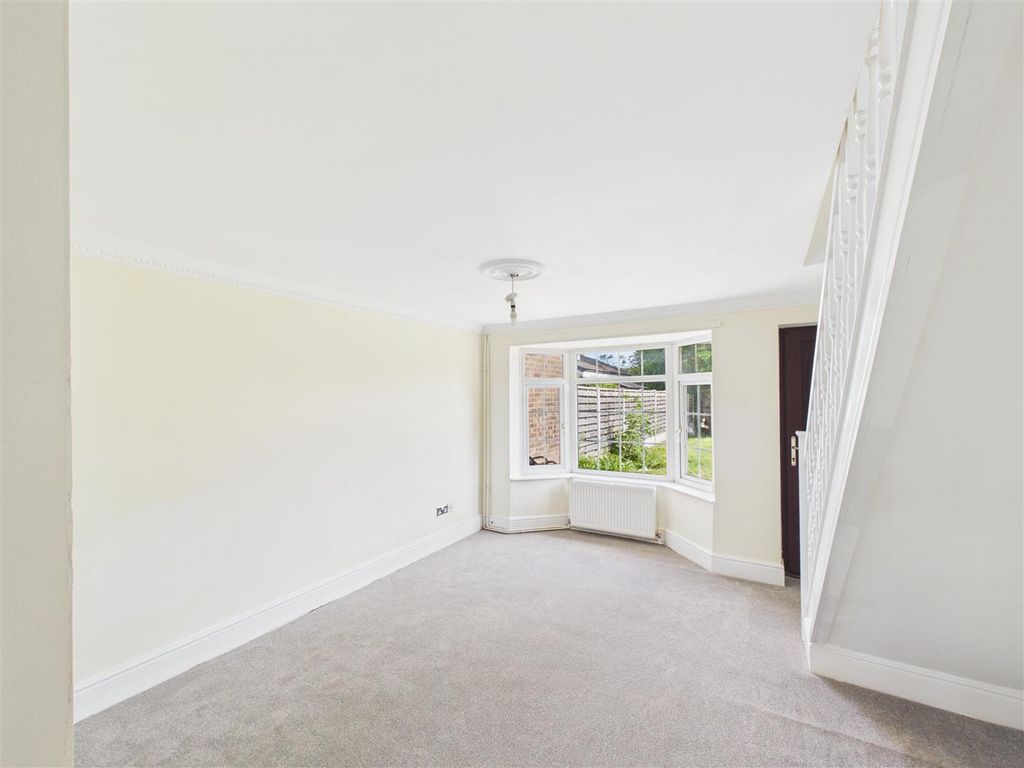 Property photo 2 of 14 42E8d8E6A4ce49B0B37791c110c4401c_100_Cam05207G0-Pr
