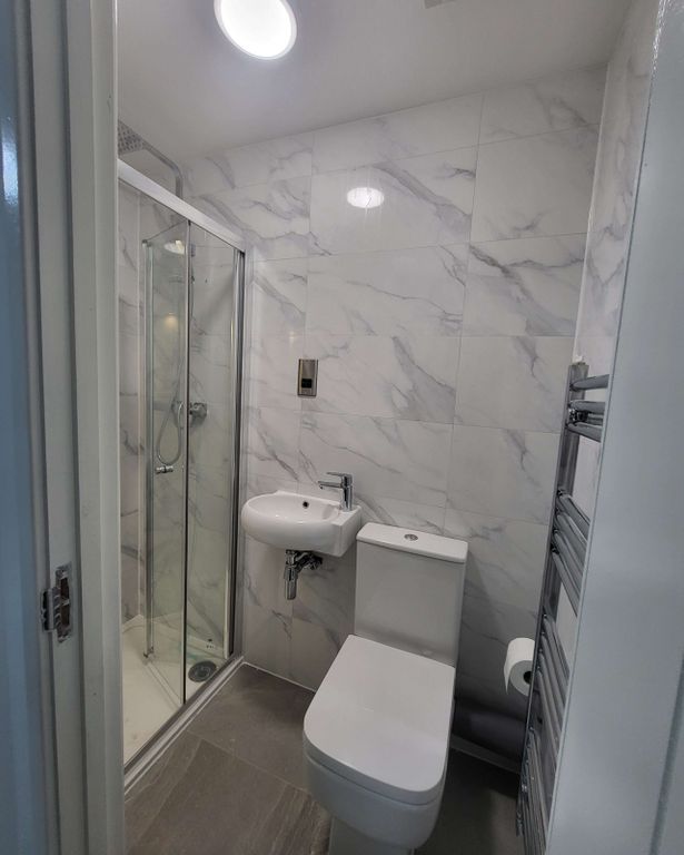 Property photo 2 of 21 Gallery