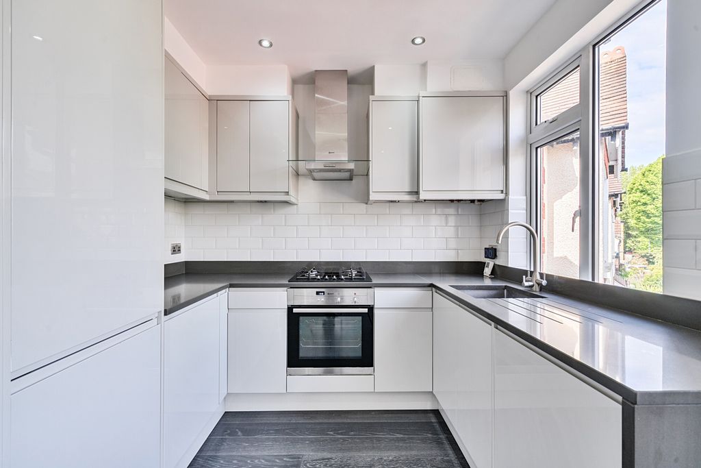 Property photo 2 of 16 1285167 (5).Jpg